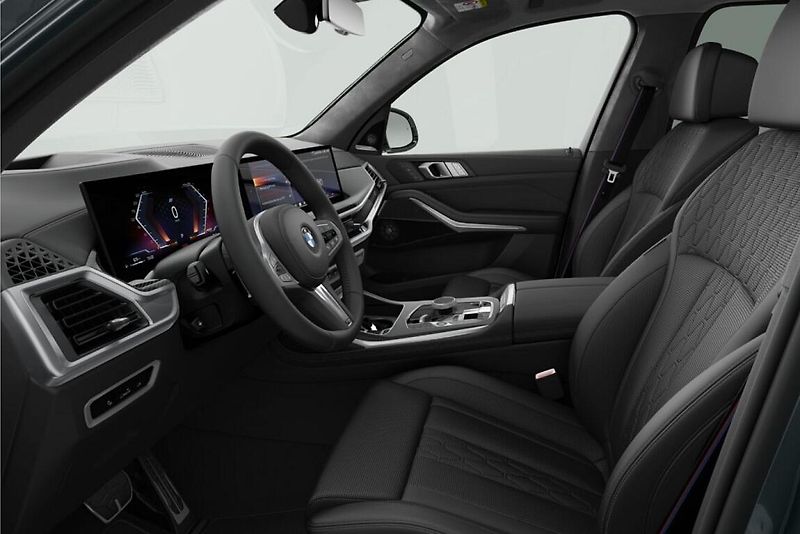 BMW X7 xDrive40d - fotka 3 z 4