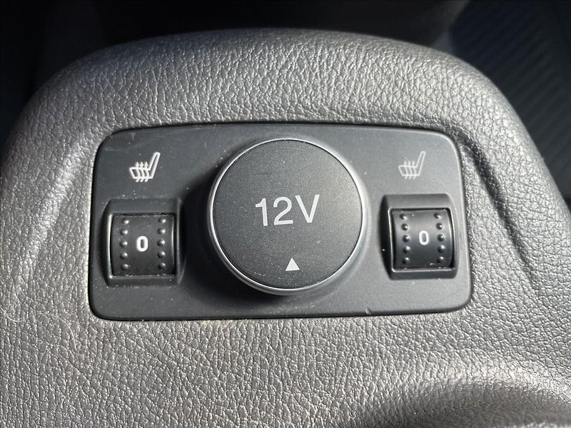 Ford Tourneo 1,5 TDCi ZÁRUKA 7.MÍST,ČR. - fotka 14 z 24