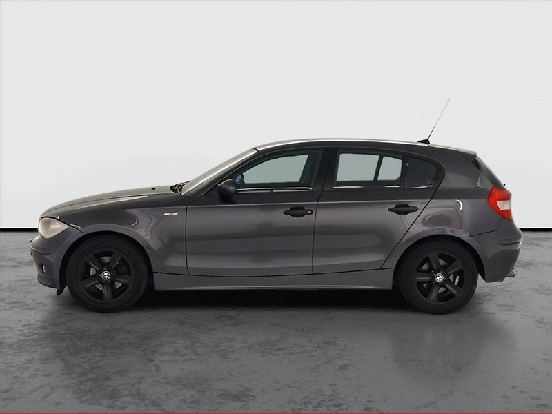 BMW Řada 1 (2006) 116i, po STK, jezdí výborně - fotka 3 z 15