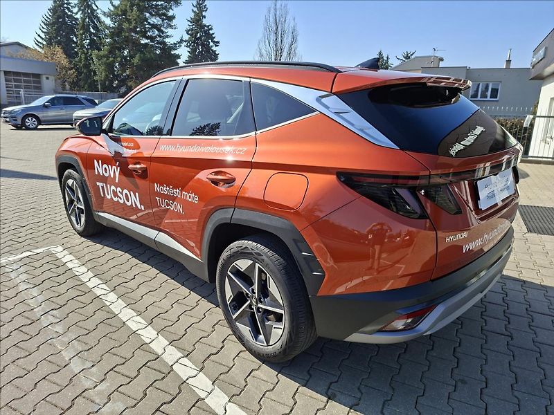 Hyundai Tucson 1,6 T-GDi 4x4 DCT  Premium - fotka 6 z 22