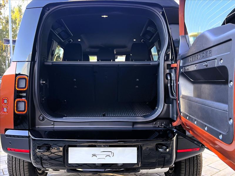 Land Rover Defender (2026) 110 D200 S - fotka 6 z 30
