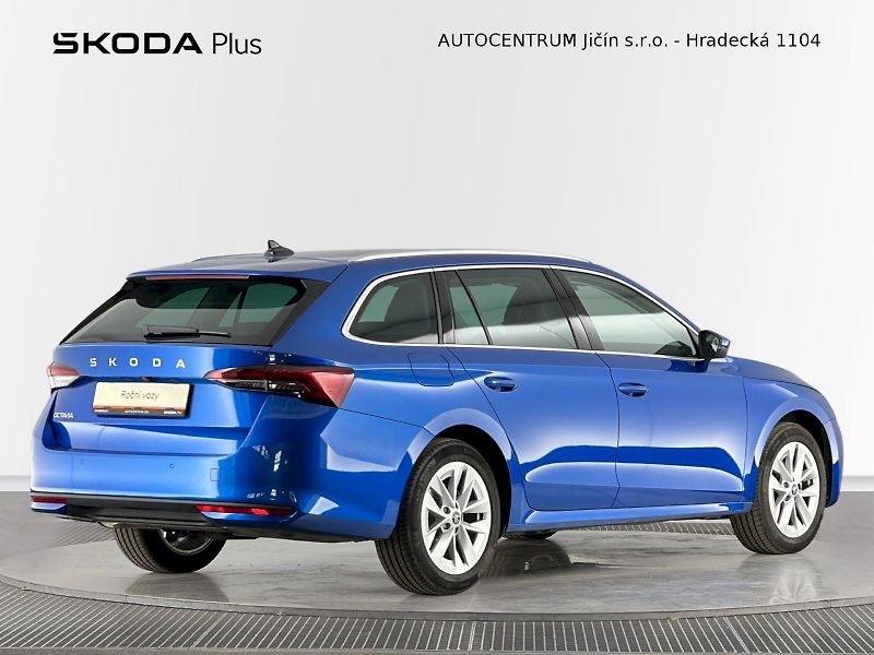 Škoda Octavia (2025) Combi 1.5TSI 85kW Top Selectio - fotka 2 z 32