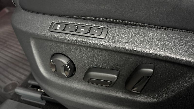 Škoda Kodiaq 2.0 TDI DSG 4x4 Sportline - fotka 21 z 31