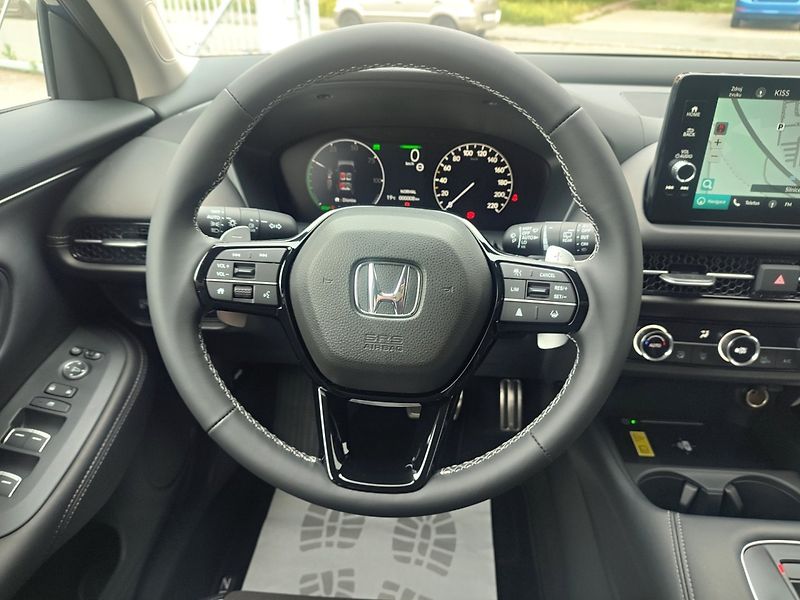 Honda ZR-V (2026) 2.0e:HEV 135kW Sport MR2027!!! - fotka 12 z 25