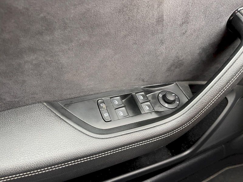 Škoda Superb (2022) Sportline 2.0 TDI 147kW DSG - fotka 24 z 35