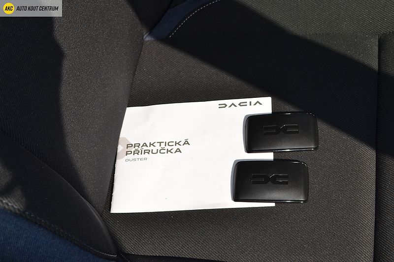 Dacia Duster NEW  JOURNEY  MHEV TCe 130 - fotka 57 z 59