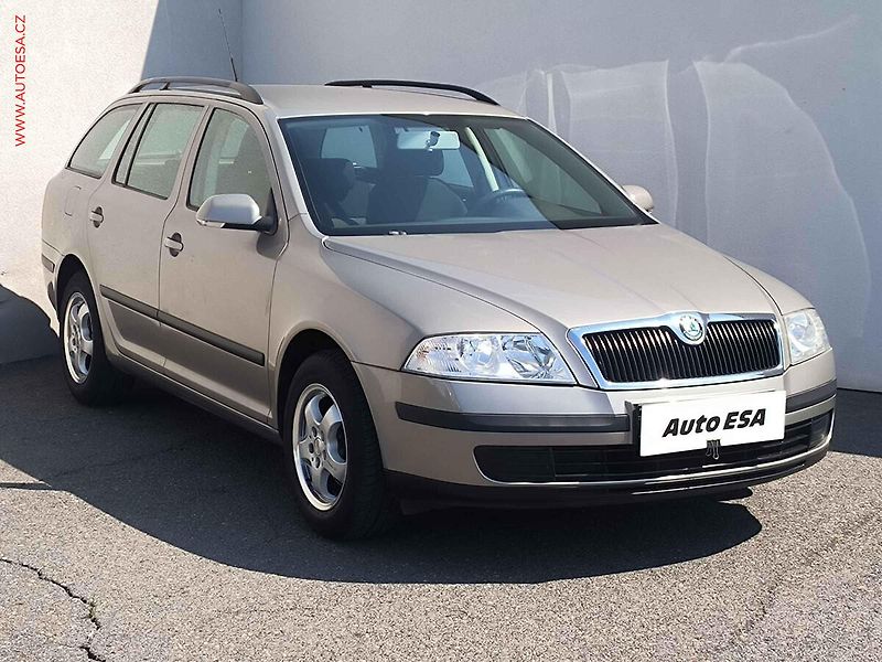 Škoda Octavia (2008) 1.6 MPi, Ambiente, TZ, +kola - fotografie inzerátu