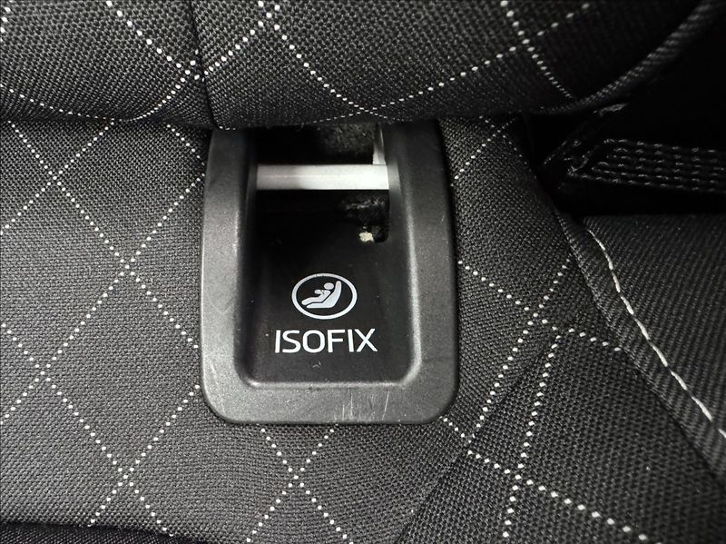 Škoda Fabia 1,0 TSI DPH 1.maj. původ ČR - fotka 20 z 50