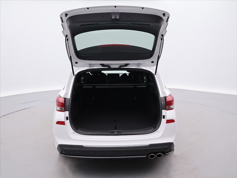 Hyundai i30 1,5 T-GDI N Line SmartKey CZ - fotka 9 z 32
