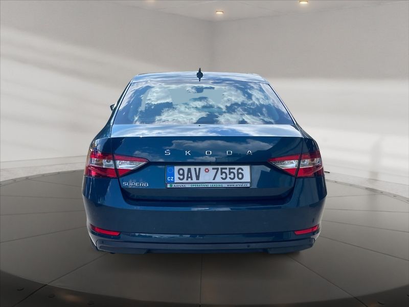Škoda Superb 1,5 TSI 110 Style DSG - fotka 5 z 11