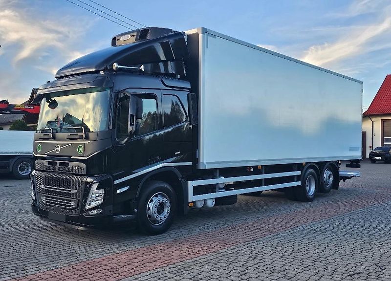 Volvo FM (2022) 350 6x2 chlaďák EURO 6 - fotografie inzerátu