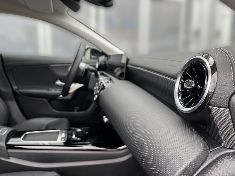 Mercedes-Benz CLA Třída 200 Shooting Brake Progr - fotka 18 z 21