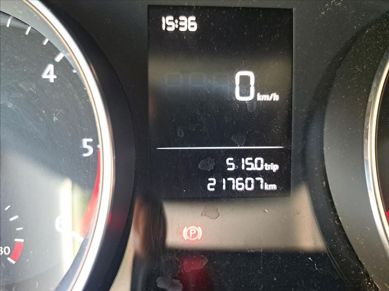 Volkswagen Golf 1,6 TDI Variant - fotka 23 z 45