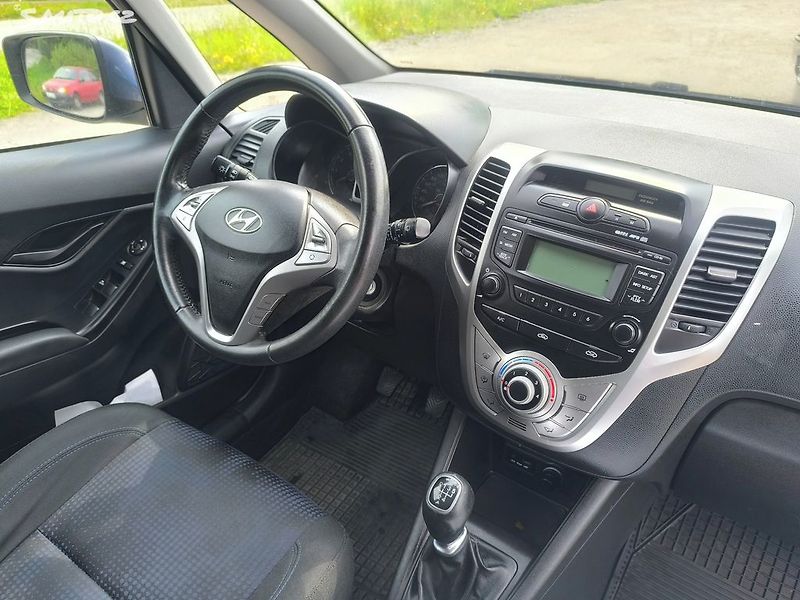 Hyundai ix20 KRÁSNÝ,100TKM,SERVISKA,1MAJ67L - fotka 9 z 24