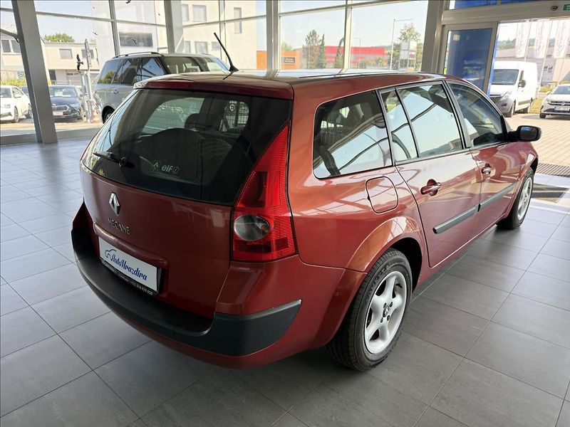 Renault Mégane 1,6   16V,SERVISKA,2. SADA KOL - fotka 6 z 21
