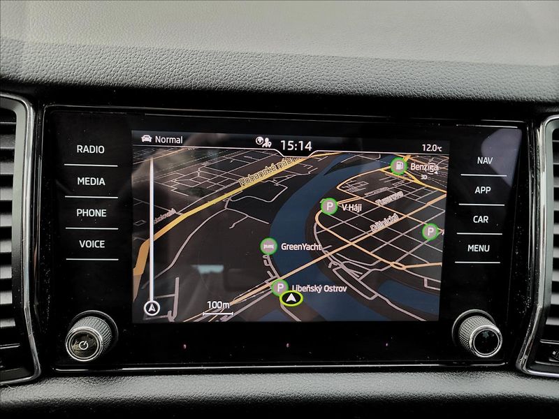 Škoda Kodiaq 1,5 tsi,navi,výhřev,Panorama - fotka 23 z 49