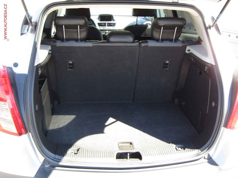 Opel Mokka (2013) 1.7 CDTi, navi, bixen - fotka 7 z 21