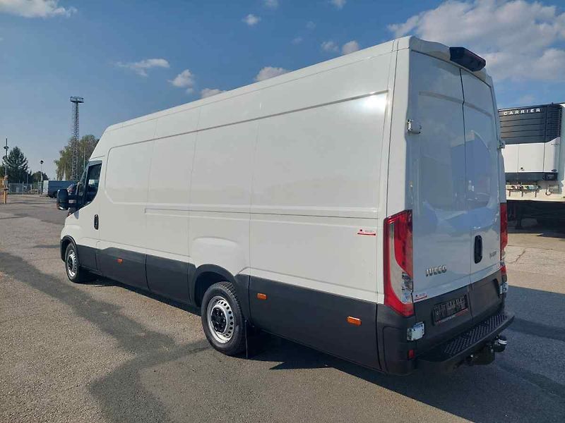 Iveco Ostatní 35S18 L4H2 Pojízdná dílna - fotka 3 z 42