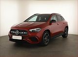 Mercedes-Benz GLA (2025) 180, AMG LINE, KEYLESS - náhled 1