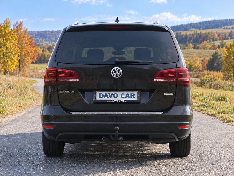 Volkswagen Sharan 2,0 TDI 130kW DSG 4Motion CZ - fotka 6 z 41