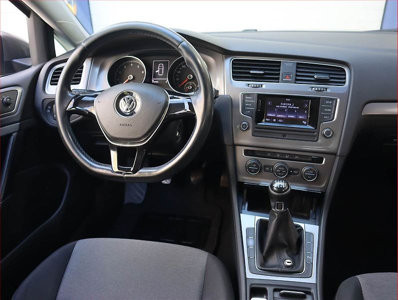 Volkswagen Golf (2013) 1.2 TSI, Serv.kniha, Tempomat - fotka 7 z 17