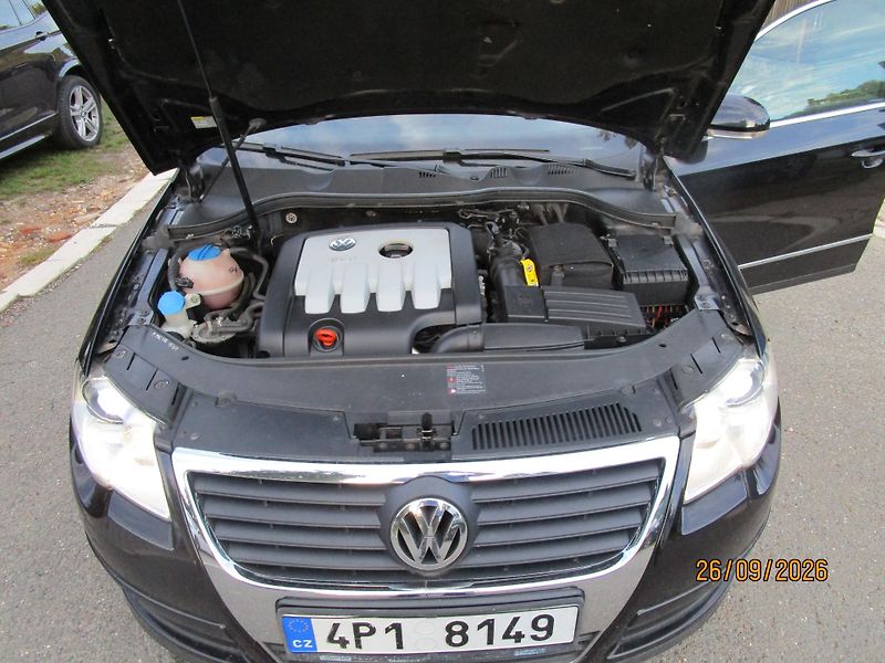 Volkswagen Passat (2008) 2,0 tdi comfort - fotka 22 z 23