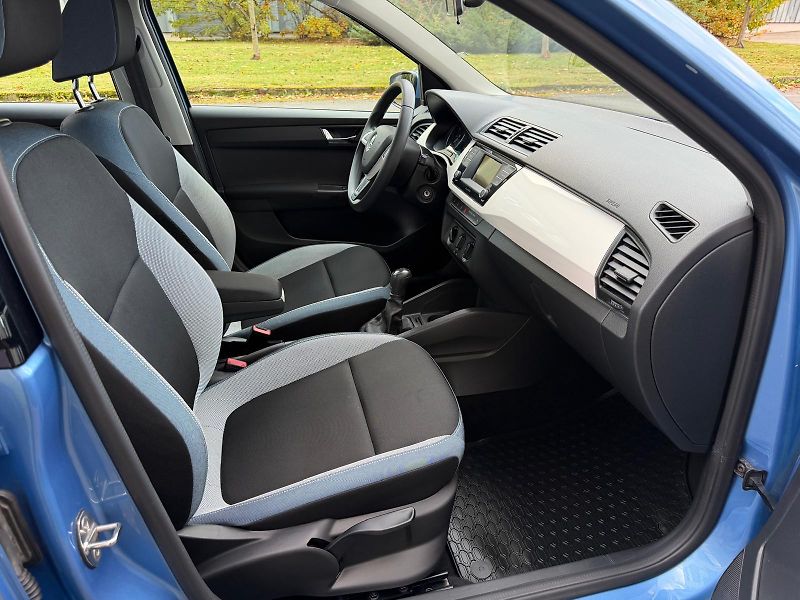 Škoda Fabia 1,2 TSi /66kW/servis.kn. - fotka 18 z 23