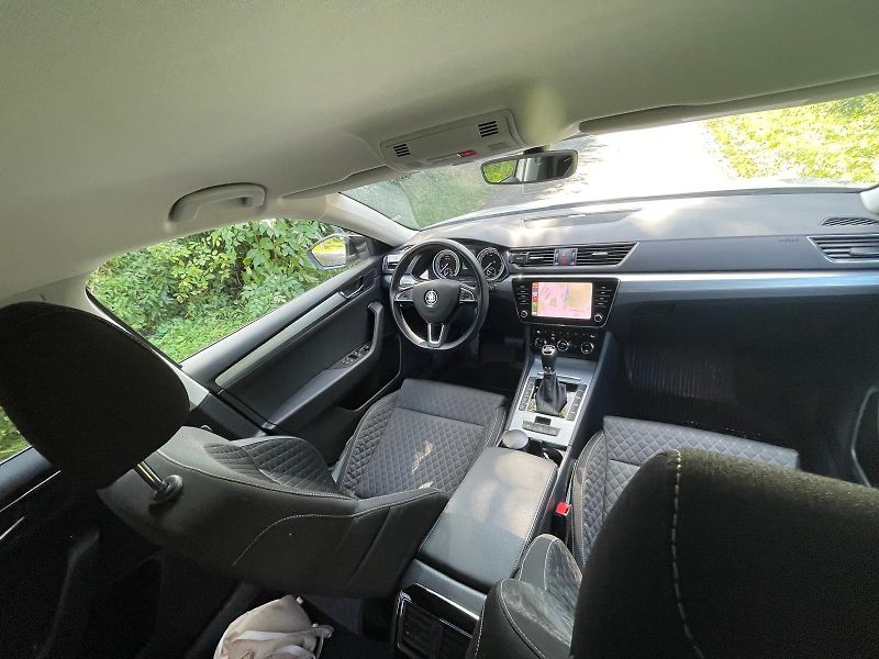 Škoda Superb (2020)  1.4 TSI iV Style DSG - fotka 10 z 15