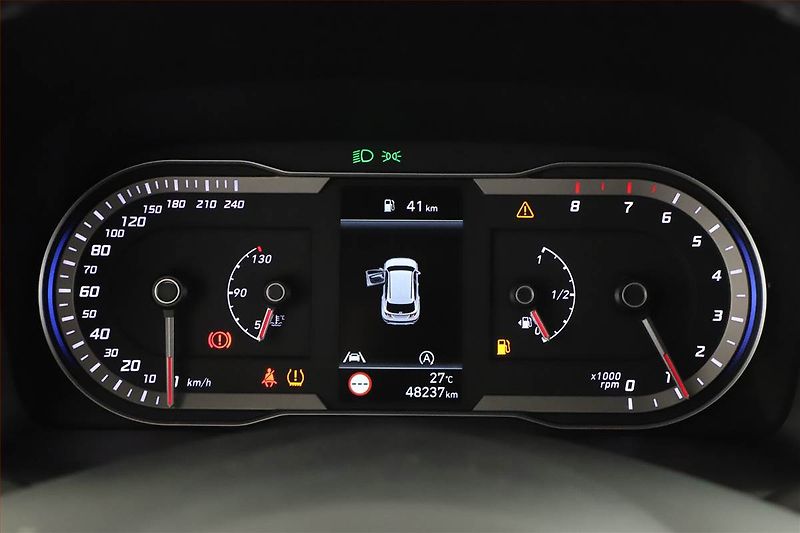 Hyundai Tucson (2022) 1.6 T-GDI - fotka 9 z 12