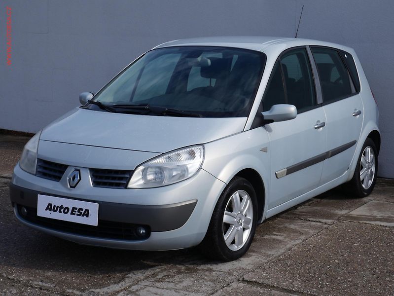 Renault Scénic (2005) 1.5 dCi, AC - fotka 3 z 15