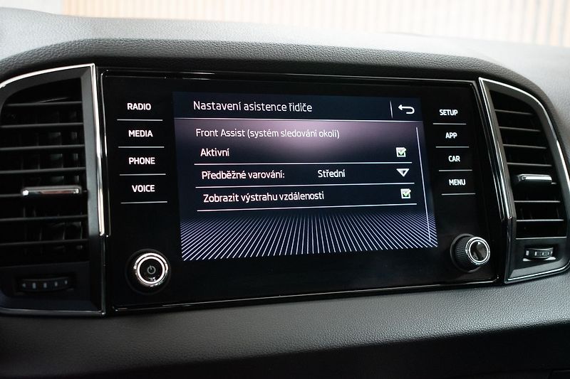 Škoda Karoq 1.5 TSI TAŽNÉ*KAMERA*ČR* - fotka 26 z 34