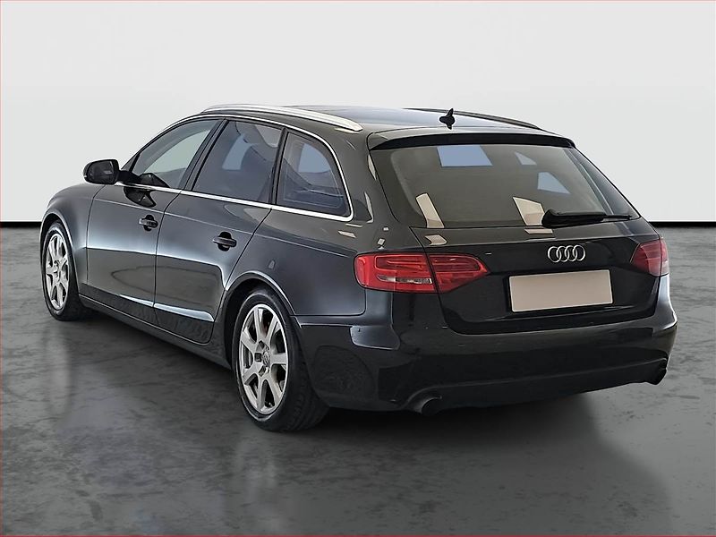 Audi A4 (2009) 2.0 TFSI, Serv.kniha, Navi - fotka 4 z 19