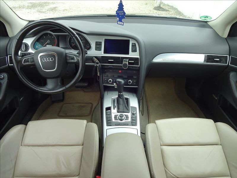 Audi A6 Allroad 3,0 TDI 176kW QUATRO - fotka 39 z 63