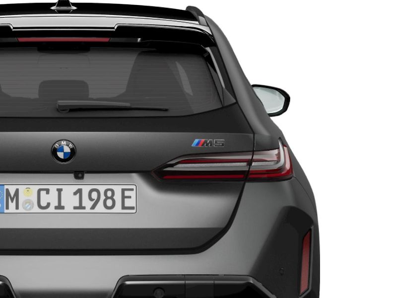 BMW M5 (2026) Touring - fotka 5 z 10