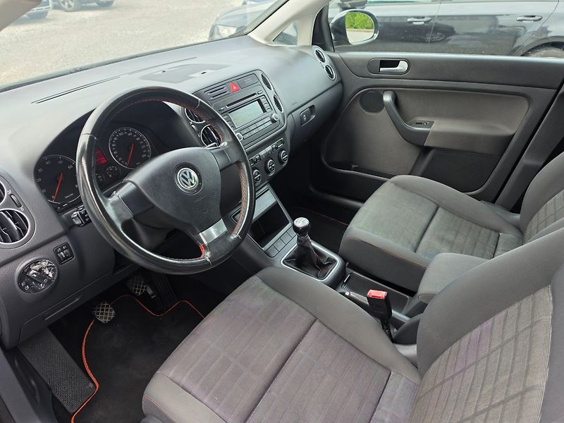 Volkswagen Golf Plus (2006) 1.6 i GOAL - fotka 8 z 26