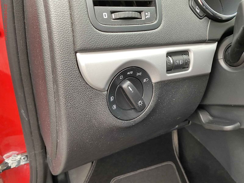 Škoda Yeti (2010) 2.0 TDi 4x4, Ambition, DSG, - fotka 15 z 18