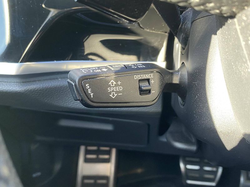 Audi Q3 RS Quattro STT 2,5TFSI - fotka 14 z 27