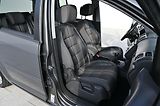 Volkswagen Touran 2.0TDI 103KW Match 7Míst 11/12 - náhled 25