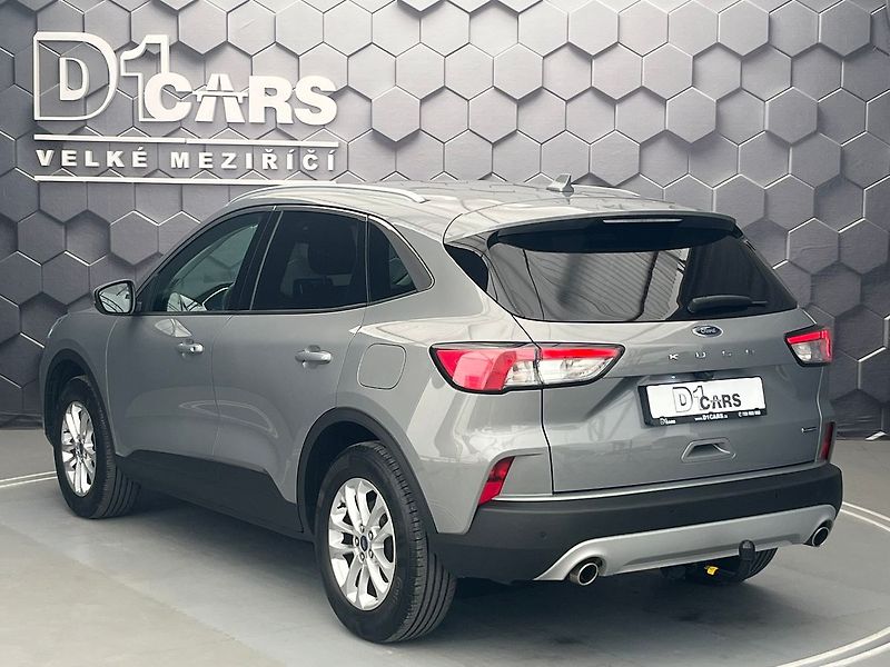 Ford Kuga 2.5 Duratec HEV 4x4 TITANIUM - fotka 2 z 56
