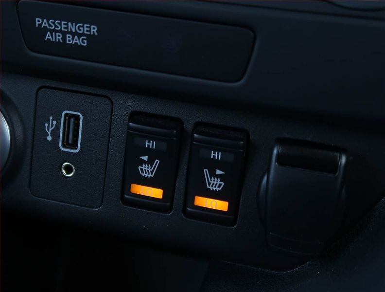 Nissan Leaf (2022) 40 kWh, SoH 91%, Automat - fotka 21 z 25
