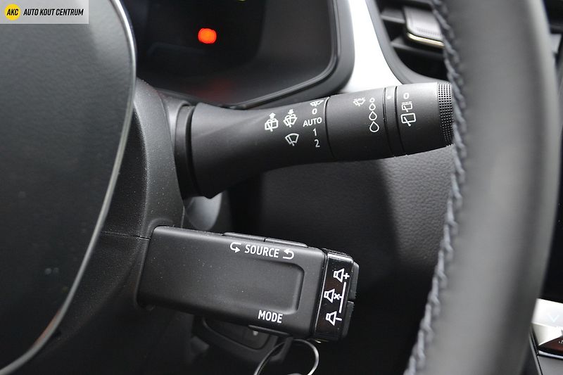 Renault Captur evolution TCe 90 - fotka 37 z 44