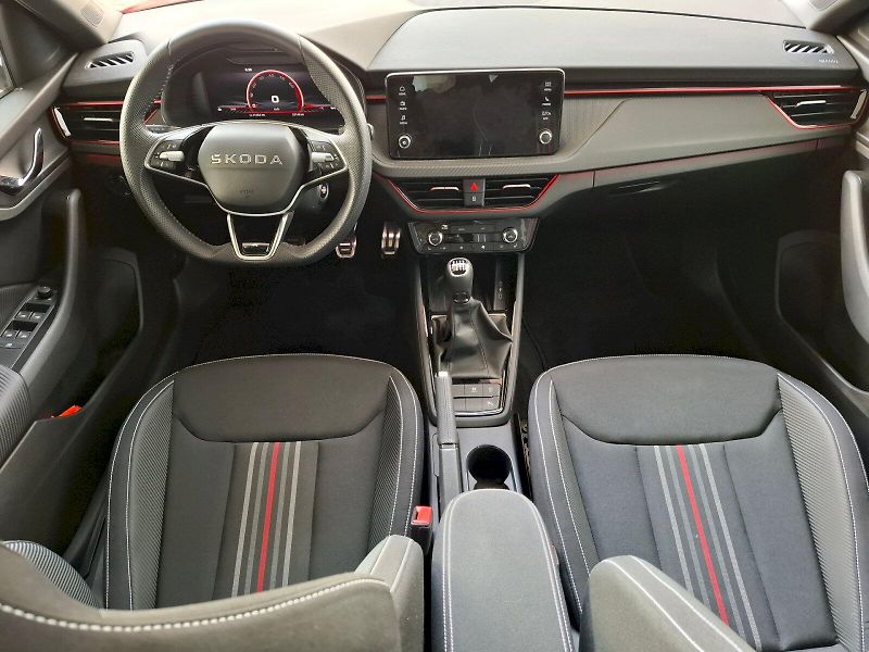 Škoda Scala (2025) Monte Carlo TSI 85/1.0 M6F - fotka 13 z 33