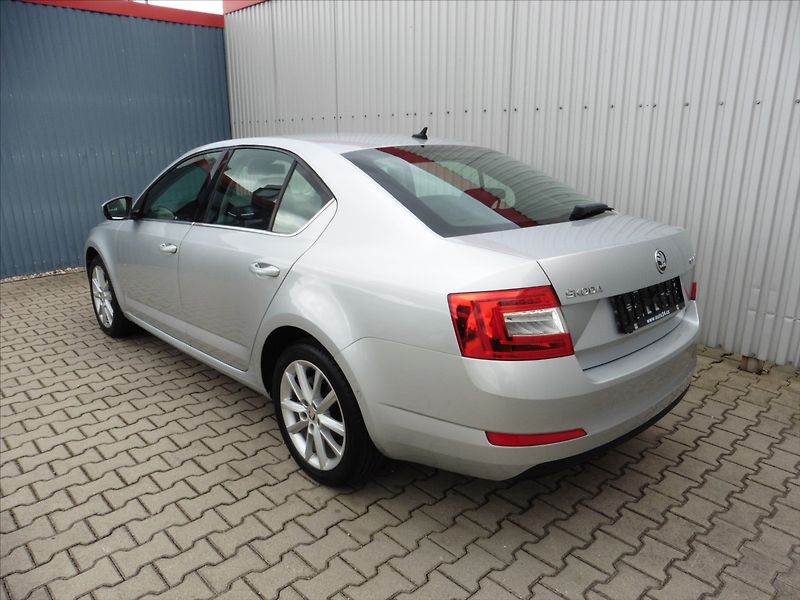Škoda Octavia III1.4 TSi Style Navi - fotka 3 z 14