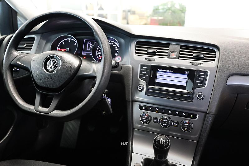 Volkswagen Golf Variant (2016) 1.6TDI 4x4 TOP STAV VW - fotka 14 z 24