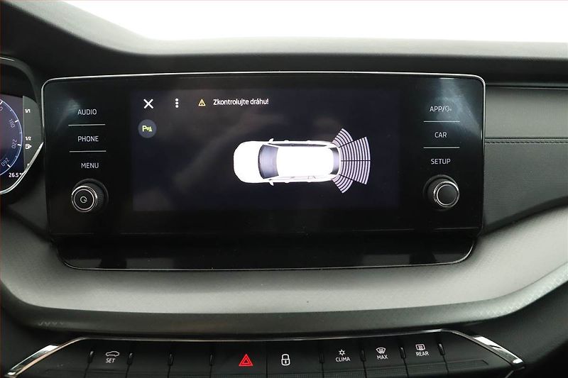 Škoda Octavia (2022) Ambition 2.0 TDI, ČR,1.maj - fotka 16 z 18