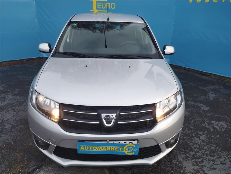 Dacia Sandero 1,2 Mpi 1maj,servis jen - fotka 2 z 14