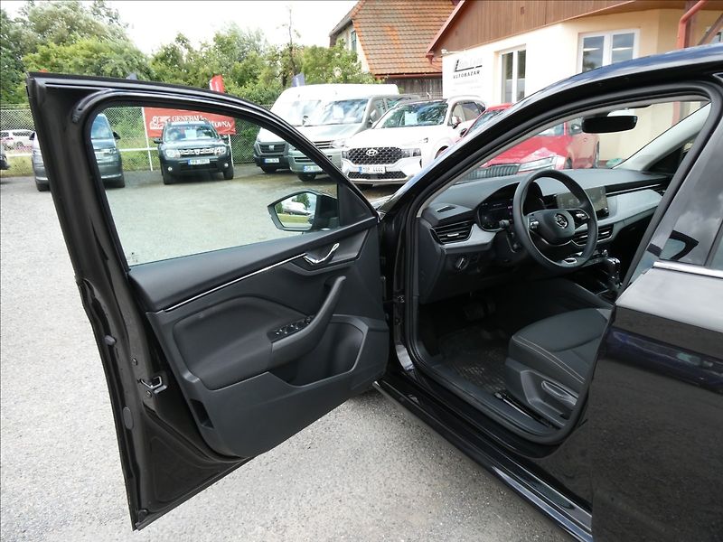 Škoda Scala 1,0 TSi DSG 1.maj,TOP SELECTIO - fotka 21 z 45
