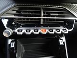 Peugeot 2008 (2026) ALLURE Turbo 100k MAN6 - náhled 35