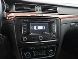 Škoda Superb (2011) Elegance 1.4 TSI, Navi, Xenony - náhled 15