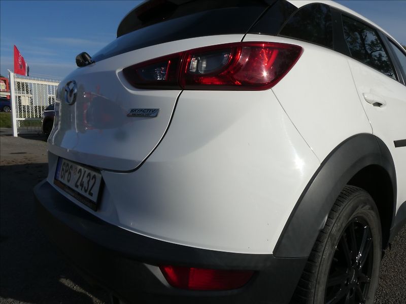 Mazda CX-3 2,0 Skyactiv-G120 Revolution - fotka 10 z 37
